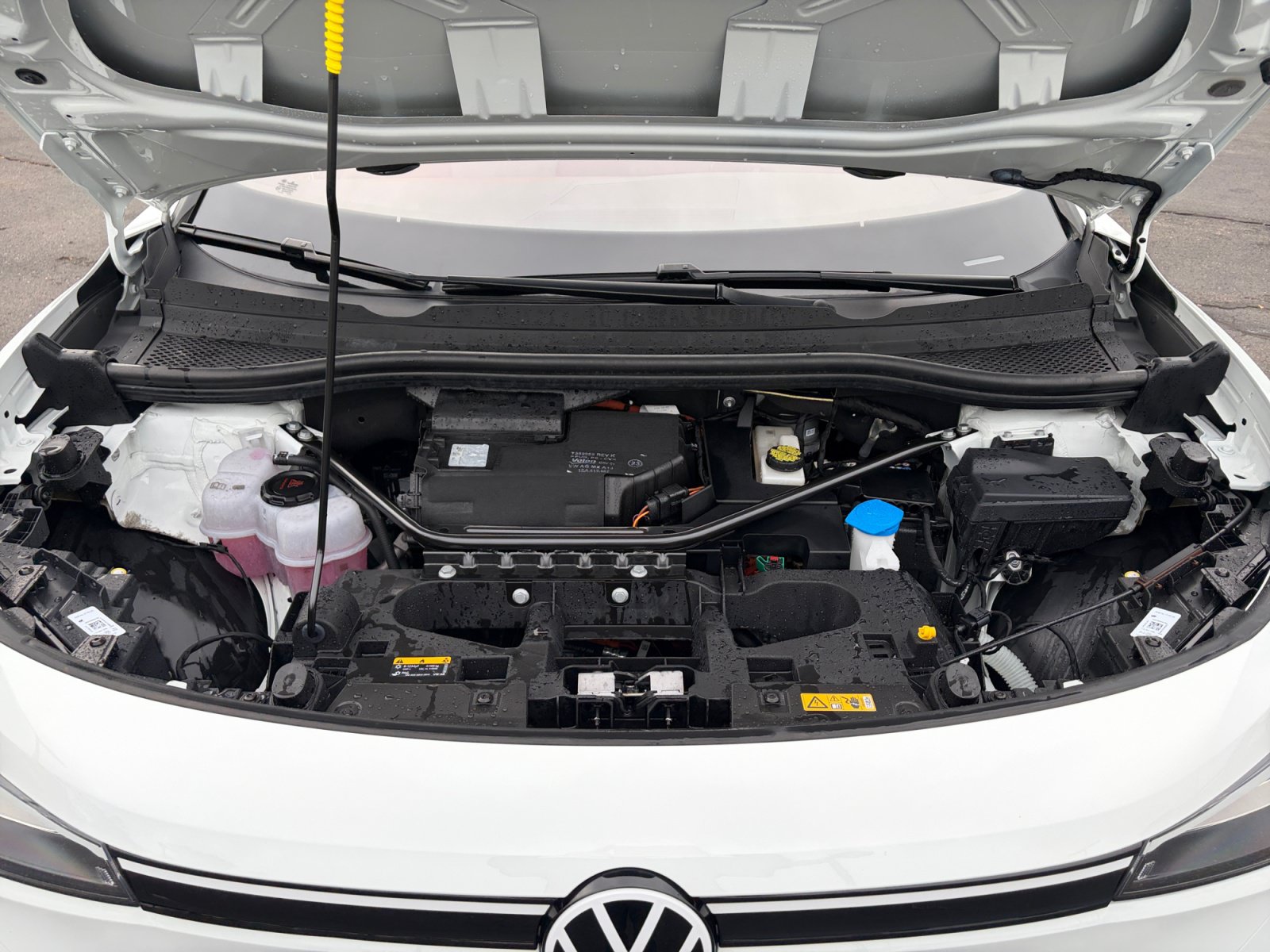 Used 2023 Volkswagen ID.4 Pro AWD/4WD image 21