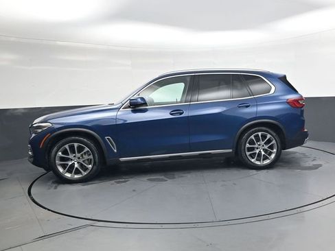 Used 2019 BMW X5 xDrive50i w/ Premium Package 2 image 9