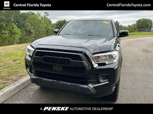 Used 2021 Toyota Tacoma SR AWD/4WD image 1