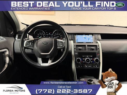 Used 2019 Land Rover Discovery Sport SE AWD/4WD image 14