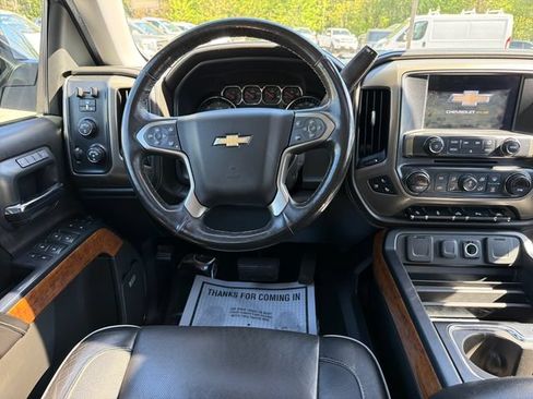 Used 2017 Chevrolet Silverado 1500 High Country AWD/4WD image 14