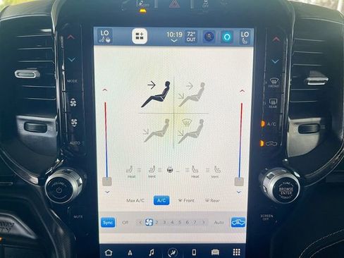 Used 2024 RAM 2500 Limited image 23