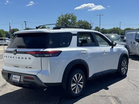 New 2026 Nissan Pathfinder SL AWD/4WD image 6