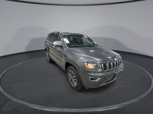Used 2019 Jeep Grand Cherokee Limited image 2