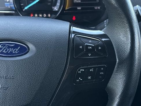 Used 2019 Ford Explorer XLT w/ Equipment Group 201A AWD/4WD image 15