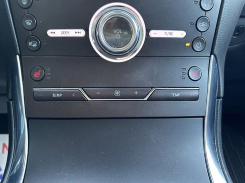 Certified 2020 Ford Edge Titanium image 25