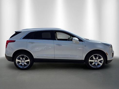 Used 2017 Cadillac XT5 FWD image 8