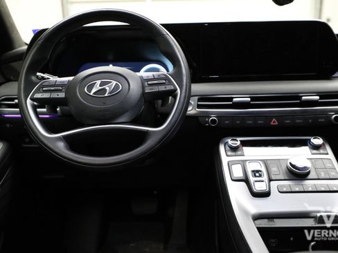 Used 2023 Hyundai Palisade Calligraphy image 8