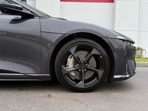 Used 2024 Lucid Air Grand Touring image 3