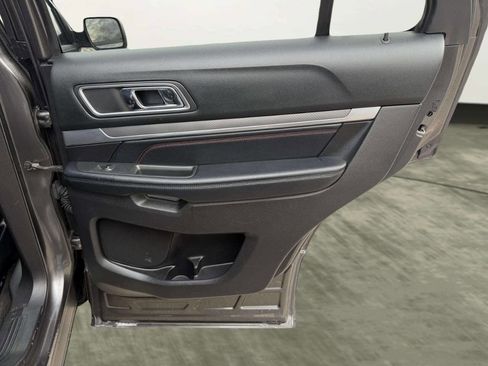 Used 2017 Ford Explorer Sport w/ Equipment Group 401A image 28