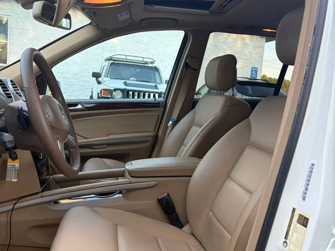 Used 2011 Mercedes-Benz ML 350 4MATIC image 8