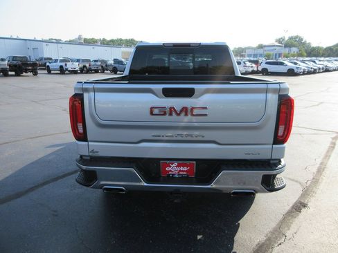 Certified 2021 GMC Sierra 1500 SLT w/ SLT Premium Package AWD/4WD image 9