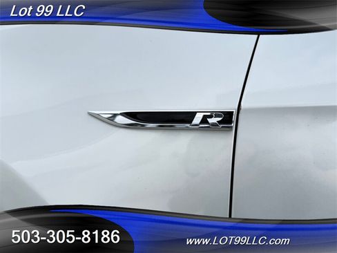 Used 2016 Volkswagen Golf R 4-Door w/ Driver Assistance Package AWD/4WD image 54