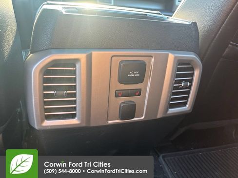 Used 2016 Ford F150 Lariat w/ Equipment Group 502A Luxury AWD/4WD image 12