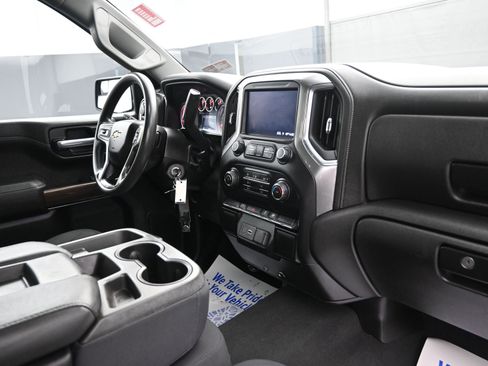 Certified 2019 Chevrolet Silverado 1500 LT w/ Remote Start Package image 27