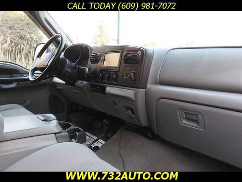 Used 2005 Ford F250 XLT image 6
