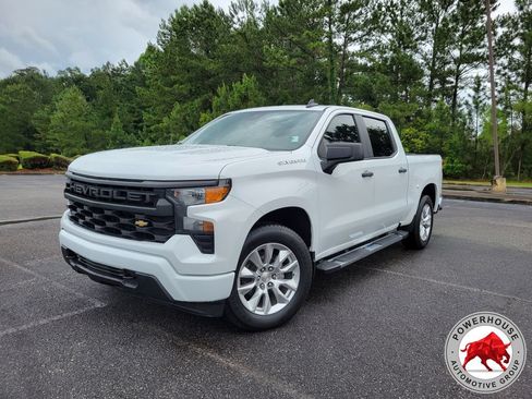 Used 2024 Chevrolet Silverado 1500 Custom RWD image 1