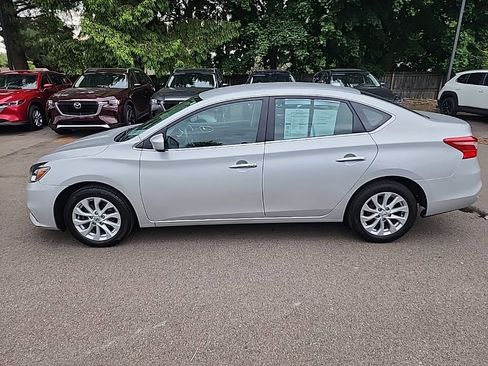 Used 2019 Nissan Sentra SV FWD image 8
