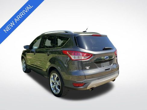Used 2015 Ford Escape Titanium AWD/4WD image 4