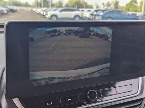 Certified 2025 Nissan Altima 2.5 SR w/ SR Premium Package image 23