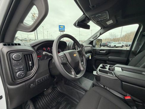 New 2025 Chevrolet Silverado 2500 W/T image 11