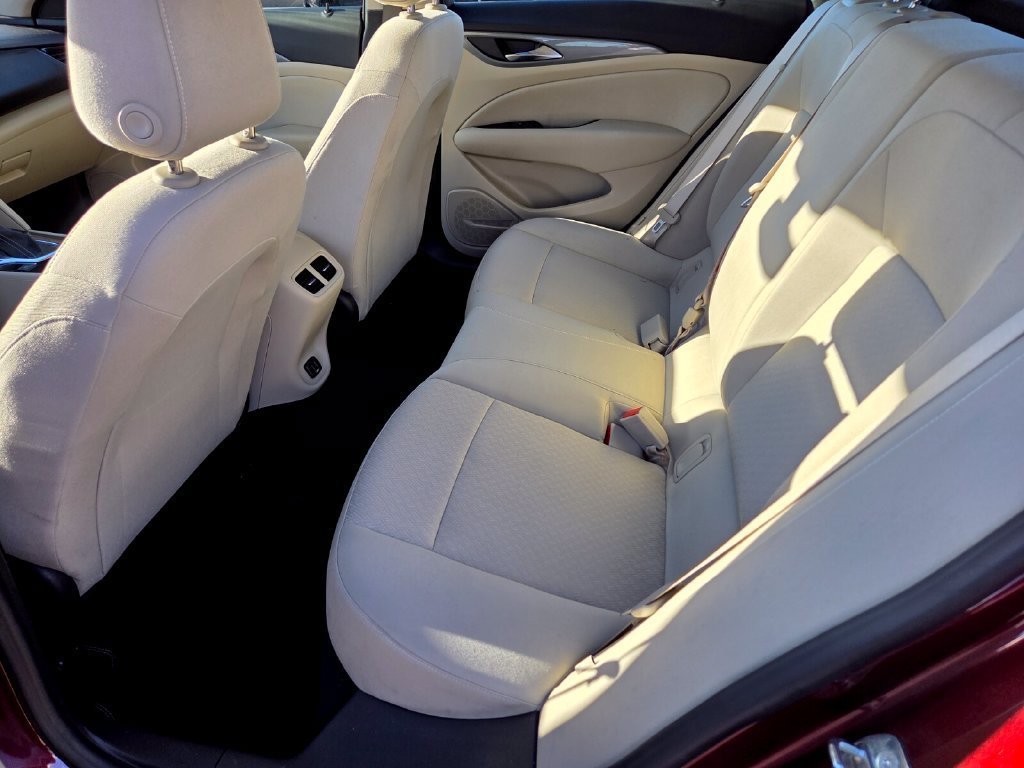 Used 2018 Buick Regal Preferred w/ Sights and Sounds Package FWD image 14