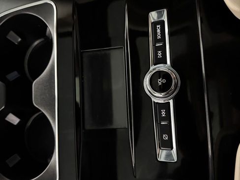 Used 2018 Lincoln Navigator Reserve w/ Technology Package image 61