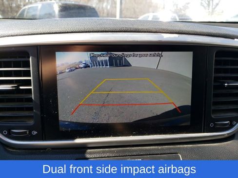 Used 2022 Kia Sportage LX image 20