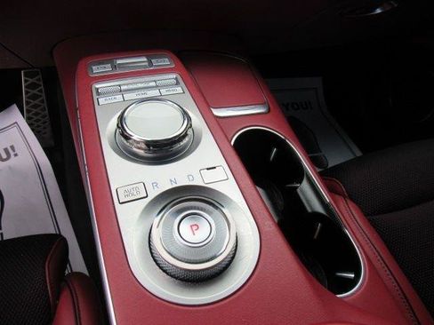 Used 2022 Genesis GV70 2.5T w/ Sport Prestige Package AWD/4WD image 27