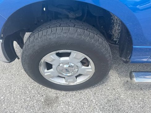 Used 2014 Ford F150 XLT w/ Equipment Group 301A Mid AWD/4WD image 18