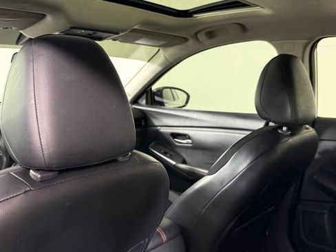 Used 2024 Nissan Sentra SR w/ SR Premium Package FWD image 25