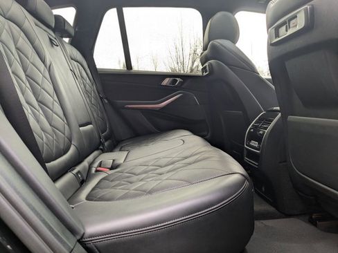Used 2023 BMW X5 xDrive40i image 25