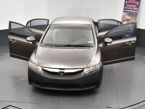 Used 2010 Honda Civic LX image 10