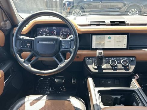 Used 2021 Land Rover Defender 110 X AWD/4WD image 2