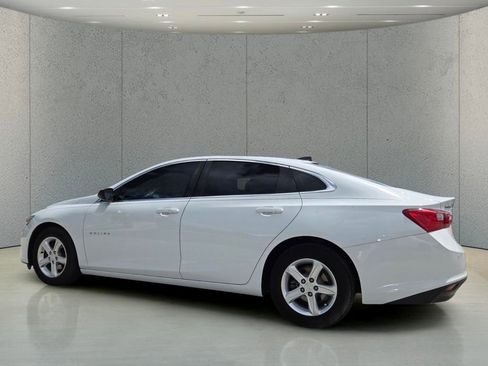 Used 2021 Chevrolet Malibu LS image 5
