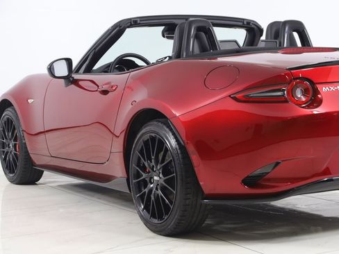 Used 2024 MAZDA MX-5 Miata Club w/ Brembo/BBS Recaro Package image 29