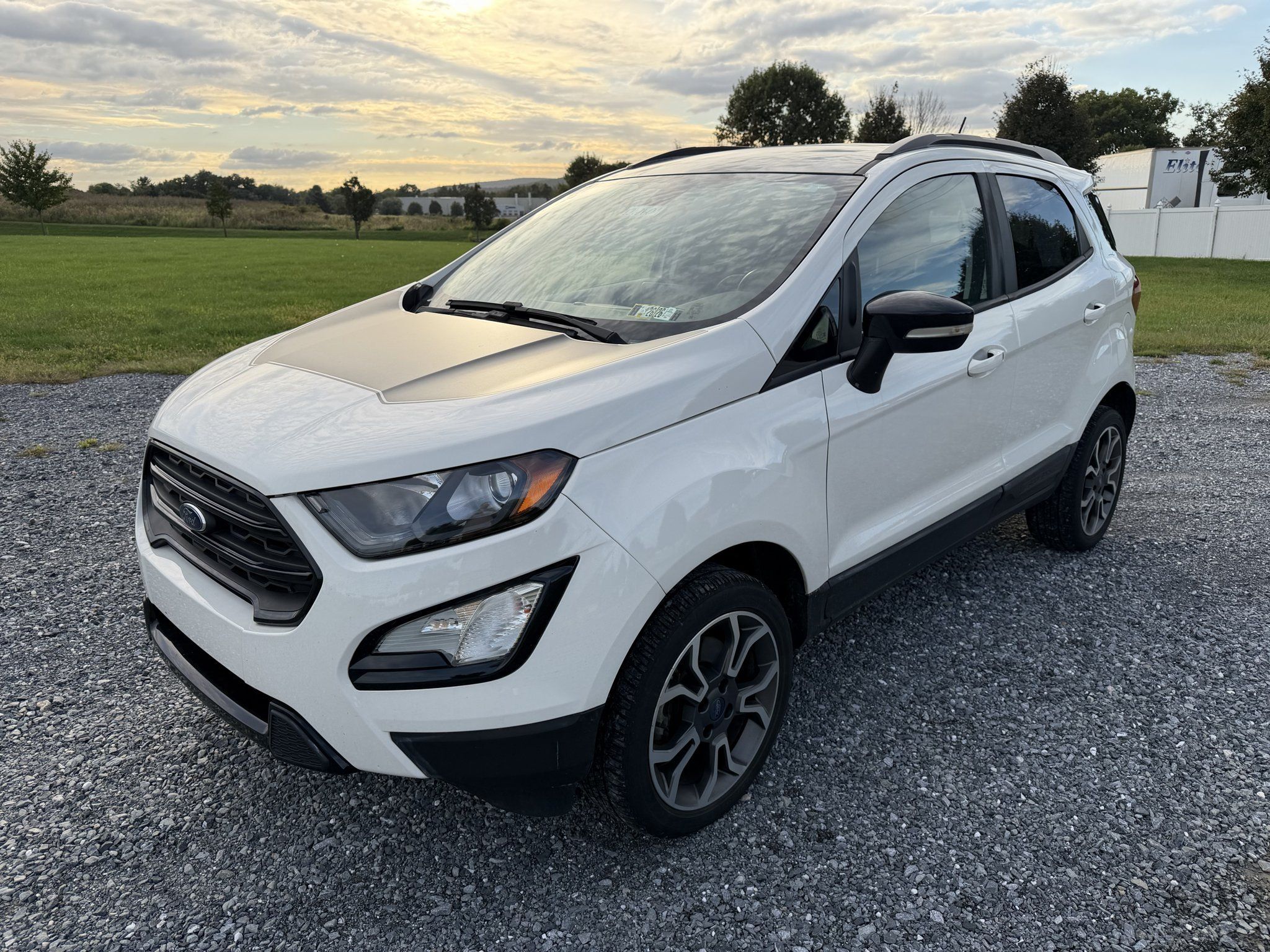Used 2020 Ford EcoSport SES w/ SES Black Appearance Package AWD/4WD image 3