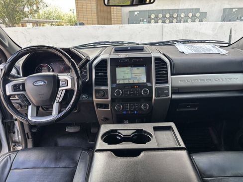 Used 2019 Ford F350 Lariat w/ Lariat Ultimate Package image 34