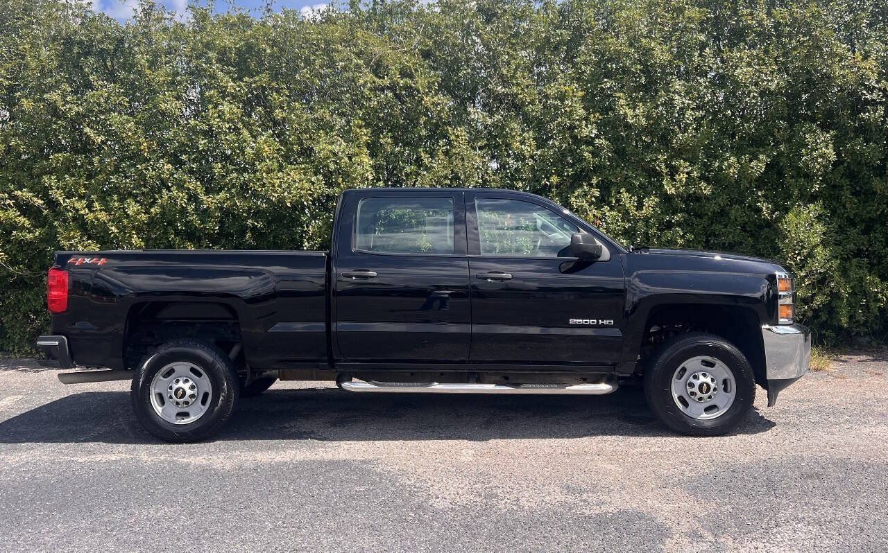 Used 2018 Chevrolet Silverado 2500 W/T w/ WT Fleet Convenience Package AWD/4WD image 9