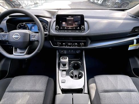 New 2026 Nissan Rogue SV image 5