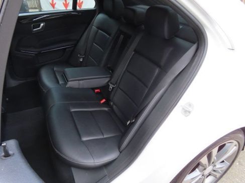 Used 2014 Mercedes-Benz E 350 Sedan image 14