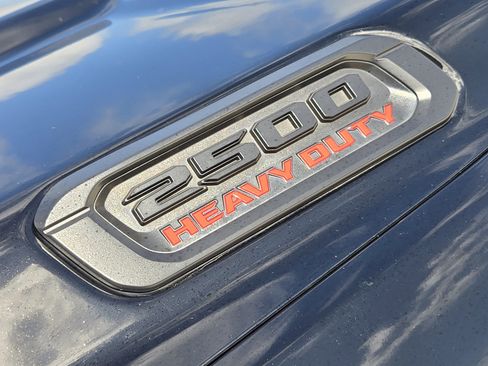 Used 2022 RAM 2500 Lone Star w/ Night Edition AWD/4WD image 10