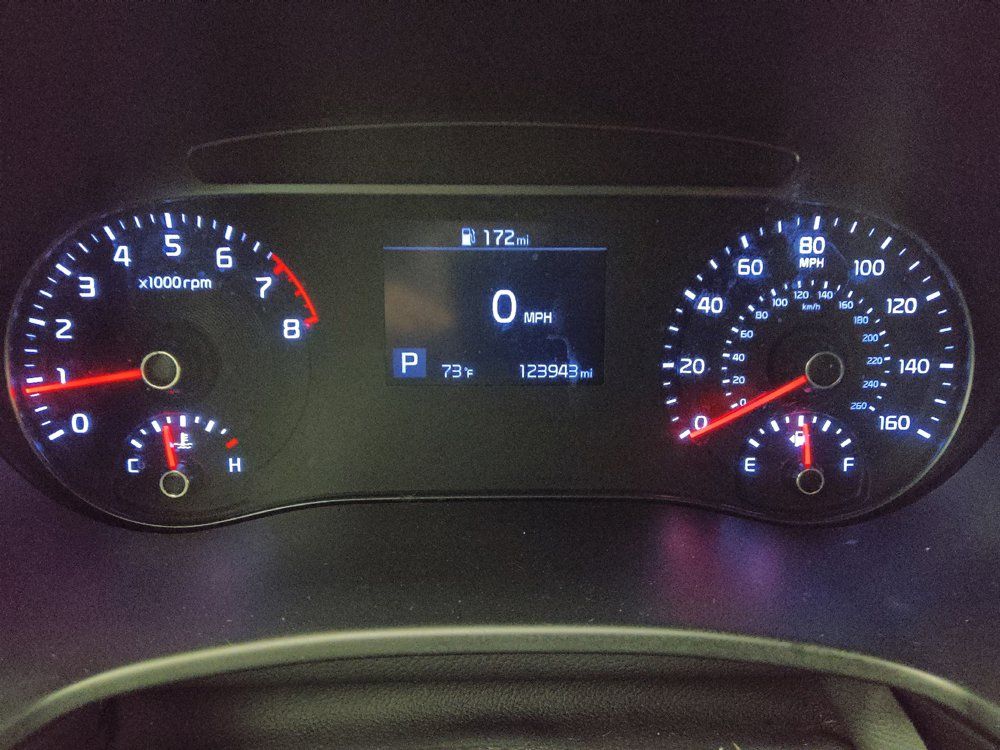 Used 2021 Kia Soul LX FWD image 23