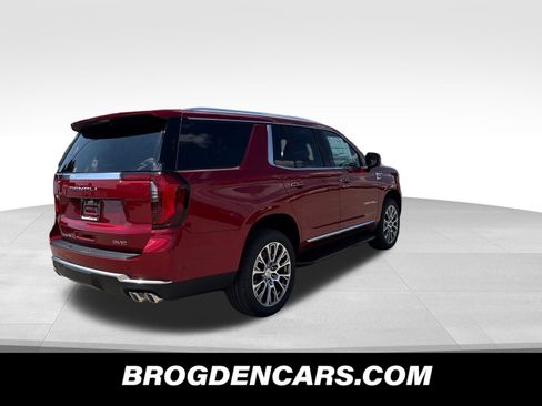 New 2026 GMC Yukon Denali AWD/4WD image 3