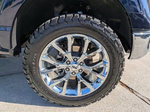 Used 2025 Ford F150 Lariat w/ Equipment Group 502A High image 15