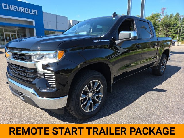Used 2024 Chevrolet Silverado 1500 LT AWD/4WD image 4