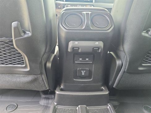 New 2025 Jeep Wrangler Unlimited Rubicon 392 image 26