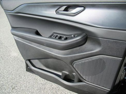 New 2025 Jeep Grand Cherokee L Laredo w/ Luxury Tech Group I image 26