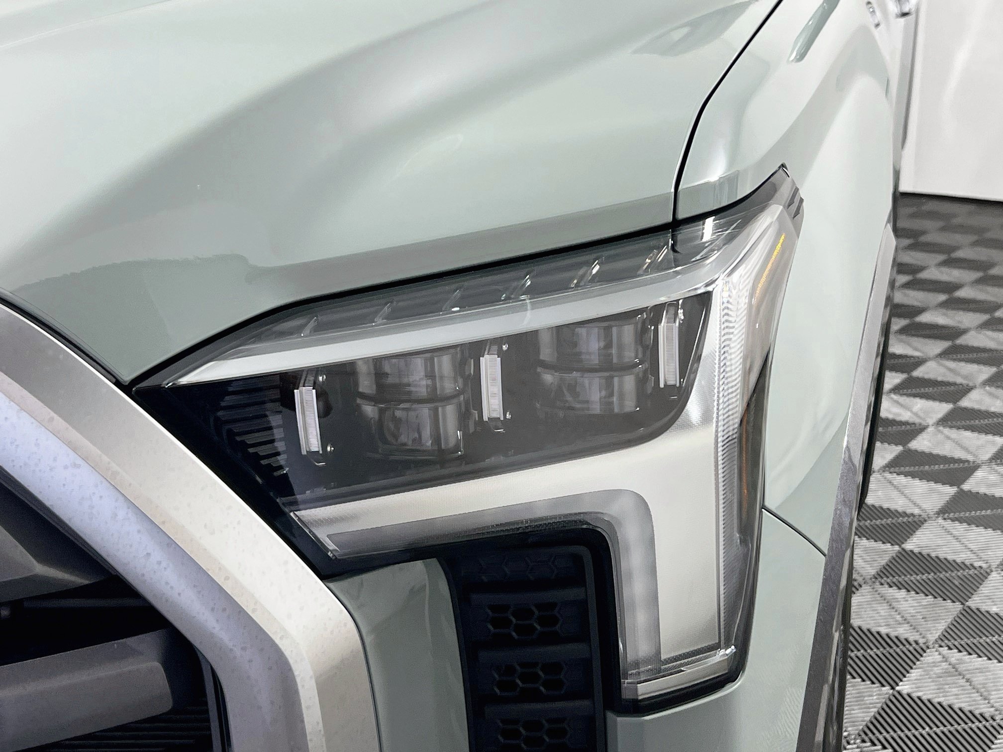 Used 2024 Toyota Tundra Limited RWD image 11