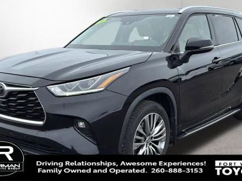 Used 2022 Toyota Highlander Platinum AWD/4WD image 8